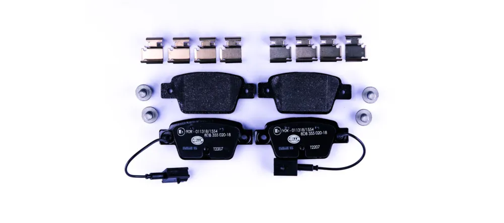 A Buon Prezzo HELLA 8DB 355 020-181 - Kit pastiglie freno, Freno a disco ATP Autoricambi